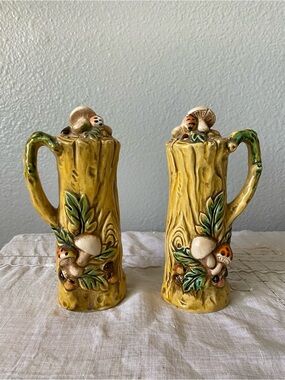 Vintage Lefton Woodland Tree Stump Salt & Pepper Shakers